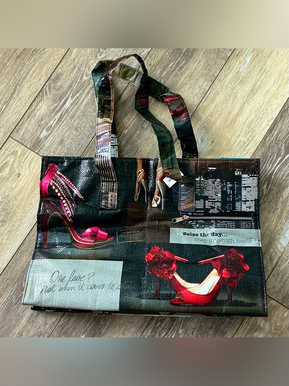 NWT DSW Red High Heel Print Tote Bag - Fashionable Women’s Bag